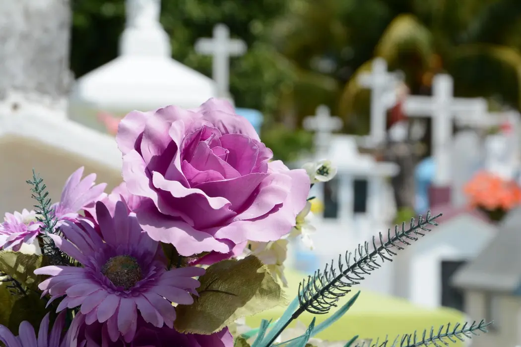 Przygotowanie do pogrzebu – co warto zlecić zakładowi pogrzebowemu?