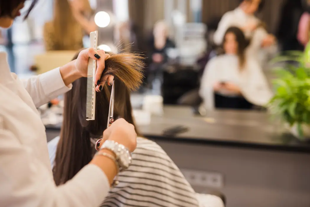 Jak wybrać salon fryzjerski?