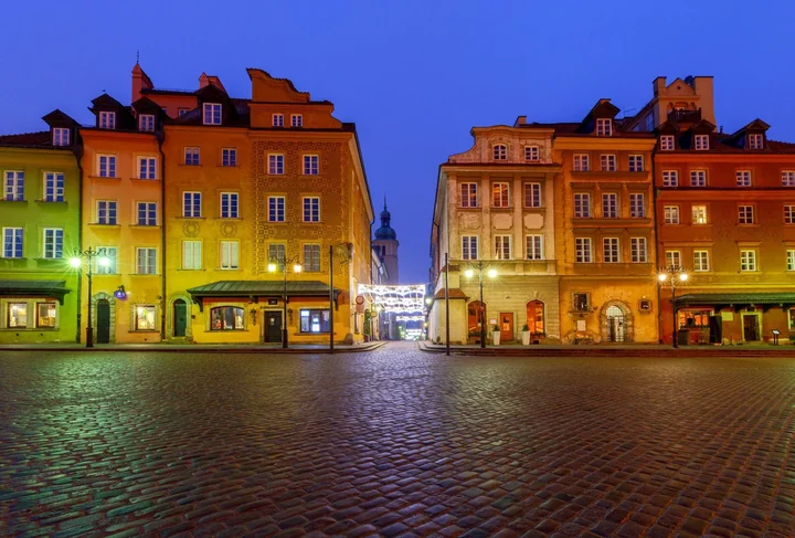 warszawa wieczorem