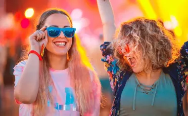 Varsonalia 2025: Warszawska scena eksploduje dźwiękiem! Mrozu, Zalewski, Otsochodzi i… tysiące roztańczonych uczestników