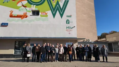 Obraz do artykułu: Mural przy Alei Niepodległości zamienił ścianę w opowieść o Mokotowie