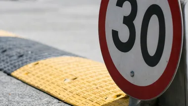Na Gołąbkach powstanie strefa Tempo 30. Siedem zmian na ulicach
