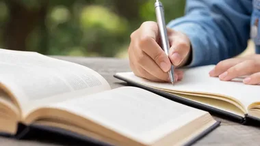 Najpierw rozmowa z autorem, potem własne śledztwo w Wilanowie