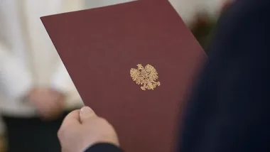 77 pedagogów z Bielan otrzymało wyróżnienia za pracę z uczniami