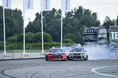 Obraz do artykułu: Jeden wkręt przekreślił walkę Polaka w TOP 16 Drift Masters