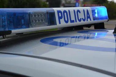 Ukradł szpulę naklejek. Miał z niej odebrać misie, ale skończyło się na wstydzie - Aktualności Policja Mazowiecka