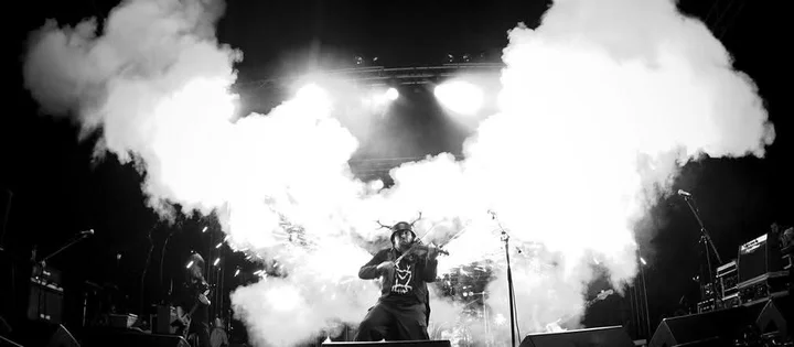 Grafika promocyjna wydarzenia Jelonek w Warszawie — koncert 12 grudnia 2025 (14 Potocka)