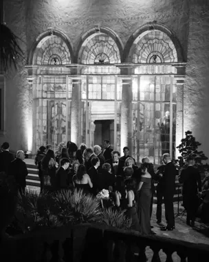 Grafika promocyjna wydarzenia DESA Unicum — wernisaż-film: nagranie otwierającej sceny