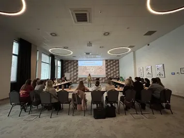 Grafika promocyjna wydarzenia SAMA SIĘ OBRONIĘ — warsztaty samoobrony dla kobiet w Warszawie