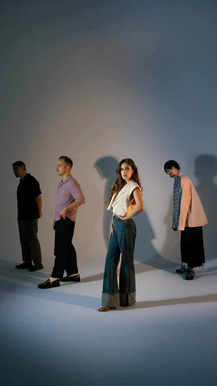 Kiedy rozproszenie staje się muzyką - Aga Derlak i „Neurodivergent” zabrzmią w Broadway