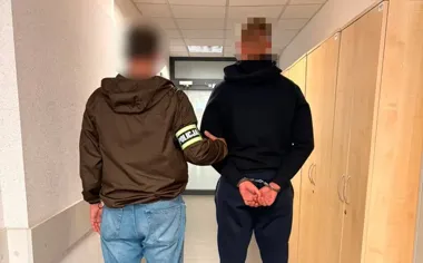 Mokotów: 16-latek miał odebrać 45 tys. zł. Policjanci przerwali oszustwo