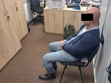 Wysłał paczki z botuliną - policja przerwała wysyłkowy proceder