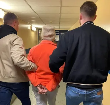 Włosy zapłonęły na Dworcu Centralnym - po dwóch miesiącach zapadł areszt