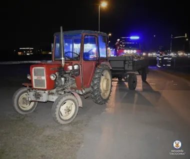 Wjechali pod ciągnik na Drewny - śmigłowiec LPR zabrał nastolatka