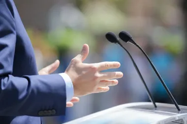 Tusk w Warszawie o wojnie w Ukrainie. „Nikt nie zdejmie z Rosji odpowiedzialności”