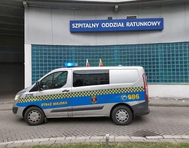30-latek biegał półnagi po Kondratowicza. Policja ustaliła, co zrobił wcześniej