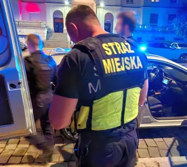 Nietrzeźwa 25-latka miała trafić do ośrodka, a skończyła z marihuaną i policją