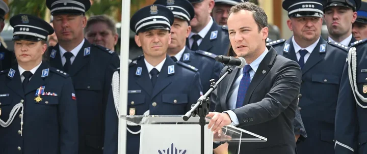 Mundury, odznaczenia i słowa wdzięczności. Święto Policji w Radomiu