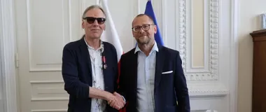 Tomasz Lipiński z medalem Gloria Artis. Doceniono jego alternatywną drogę