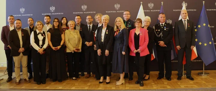 Siedemnaście osób z Mazowsza uhonorowanych za służbę, kulturę i pamięć
