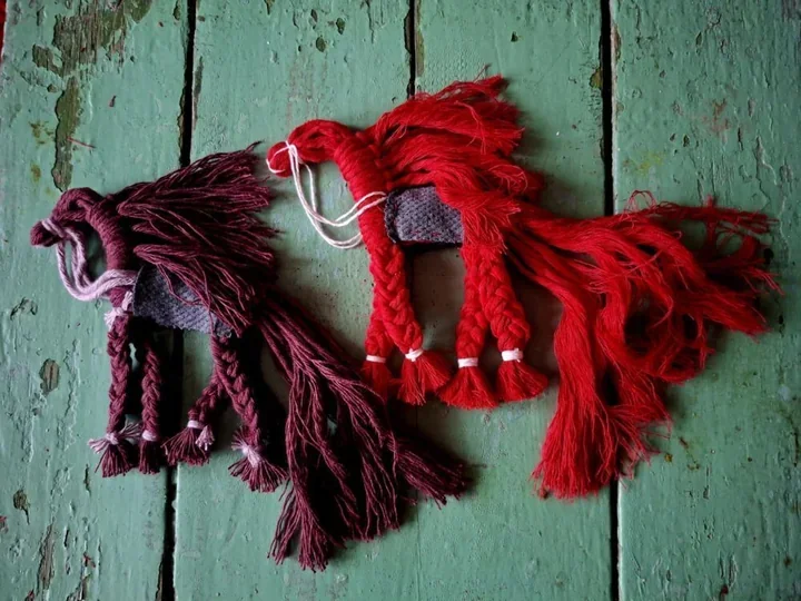 Ognisty Koń z makramy - warsztaty, które zamieniają sznurek w talizman