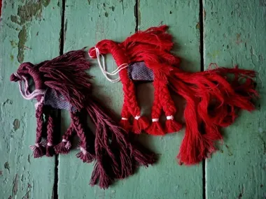 Ognisty Koń z makramy - warsztaty, które zamieniają sznurek w talizman