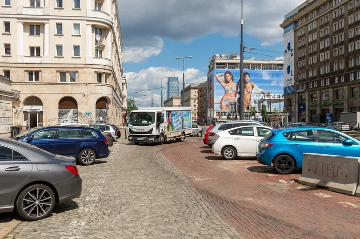 Nowa trasa rowerowa przy Solidarności spina Wolę ze Śródmieściem