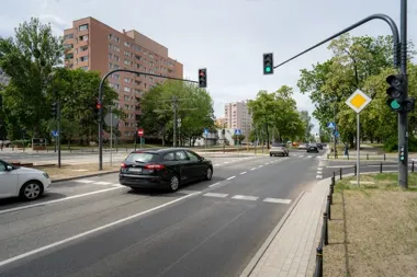 Nowe światła na Powstańców Śląskich. Zmienia się cały układ przejść